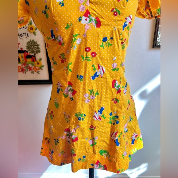 Vintage 1970s Puff Sleeve Peplum Cotton Top – Little Gardener Novelty Print - Picture 13 of 13
